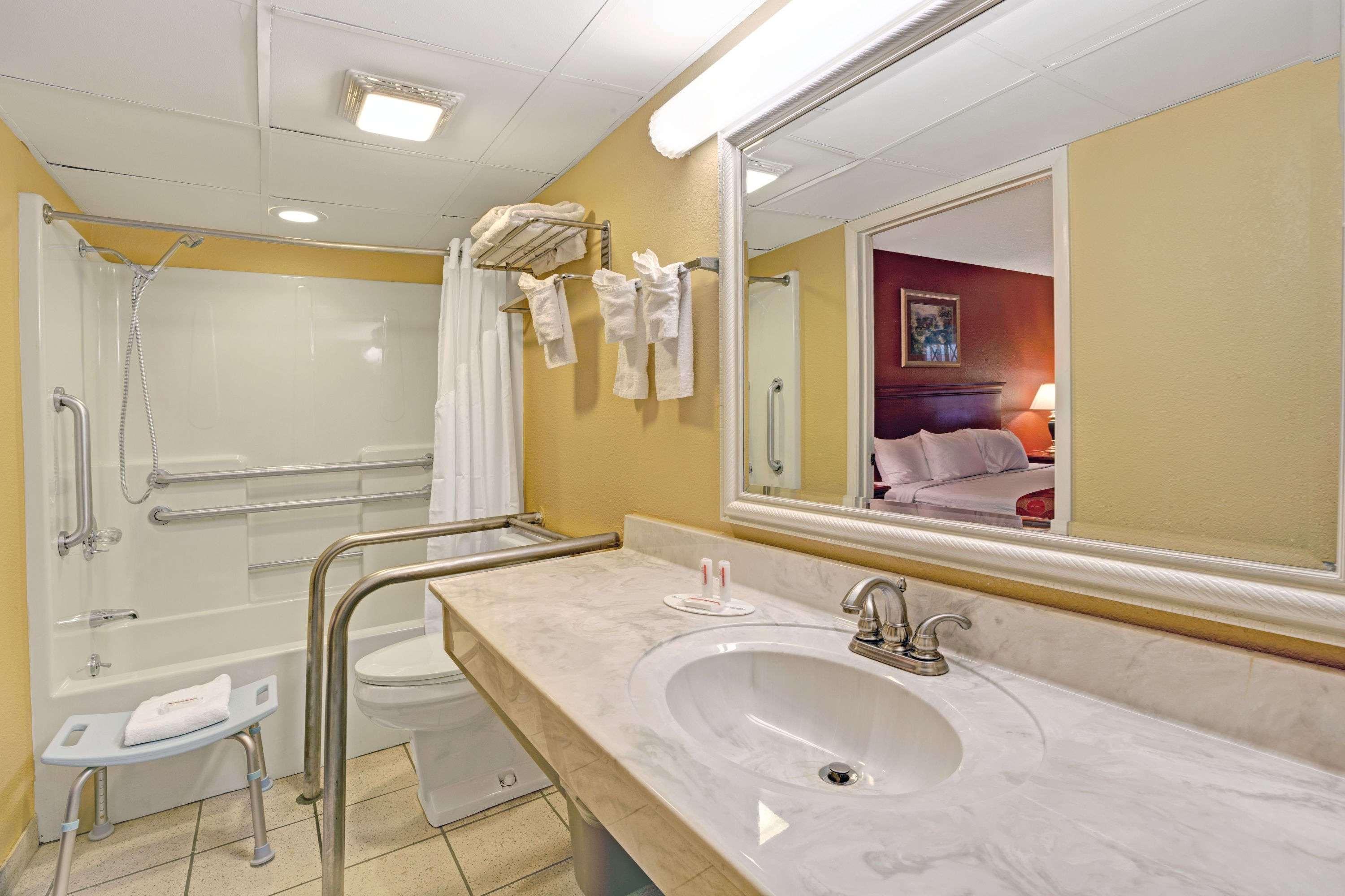 Super 8 By Wyndham Downtown Gatlinburg At Convention Center Hotel Luaran gambar