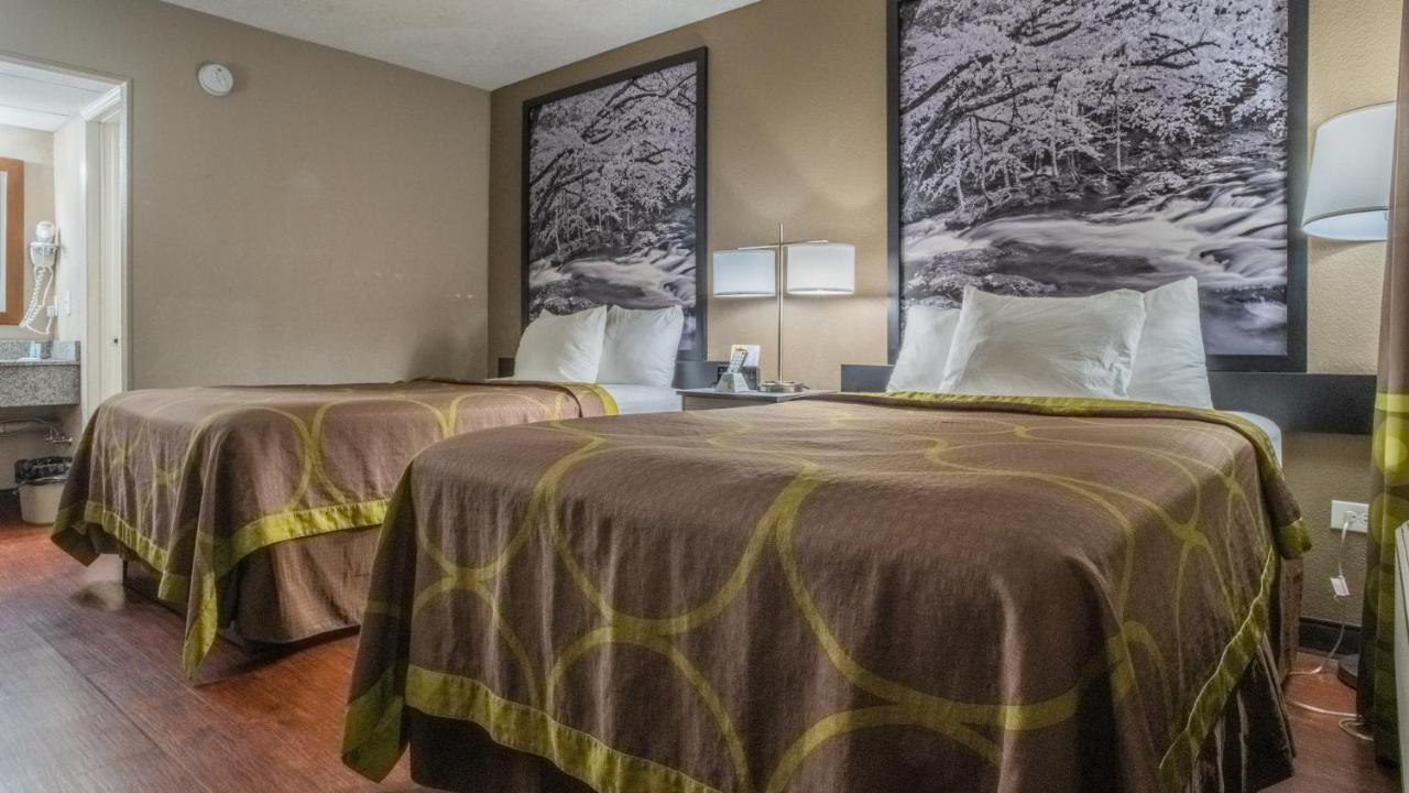 Super 8 By Wyndham Downtown Gatlinburg At Convention Center Hotel Luaran gambar